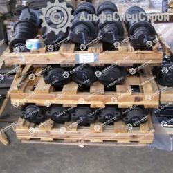 9066509 Каток опорный на экскаватор Hitachi EX220LC-1