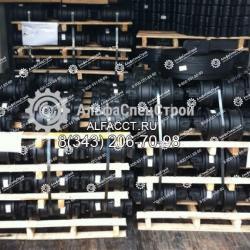 9245117 Каток поддерживающий Hitachi ZX-330-3.