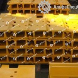 154-32-11113 Башмак на Komatsu D85E-18 / D85E-21 / D85A-18 / D85A-21